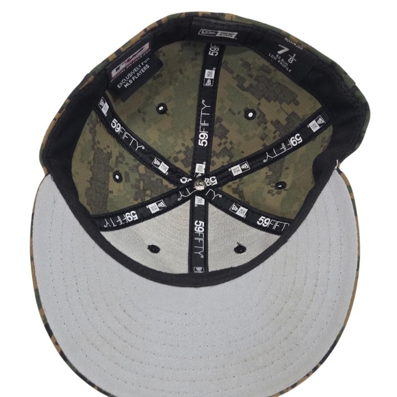 Pittsburgh Pirates Hat‎ New Era 59Fifty Authentic Collection Fitted 7 1/8 Camo - Picture 5 of 8